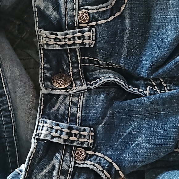 Silver Capri - Picture 5 of 5